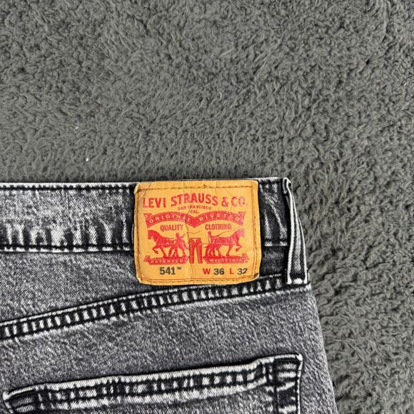 Levis 541 Jeans Mens 36x32 (Fits 34x30) Gray Athletic Tapered Fit Stretch Denim - Picture 14 of 16